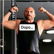 Personal trainer specializzato in allenamento di forza tonificazione muscolare e dimagrimento